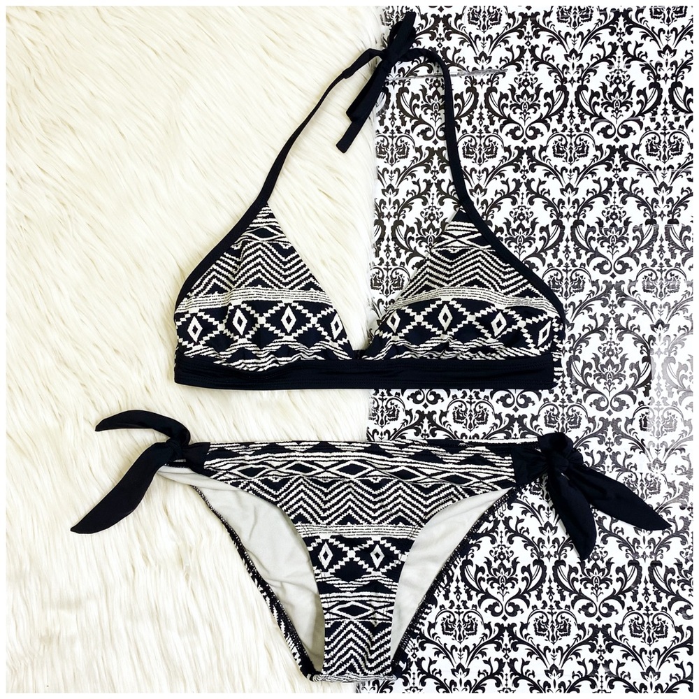 Skye : size : S : black & cream tribal print matching set bikini swimsuit